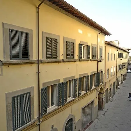 Rugapiana 63 * Cortona